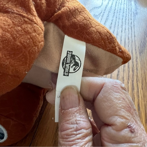 Jurassic World Plush Triceratops Dinosaur Hatchling in Egg Stuffed Animal - Picture 4 of 6